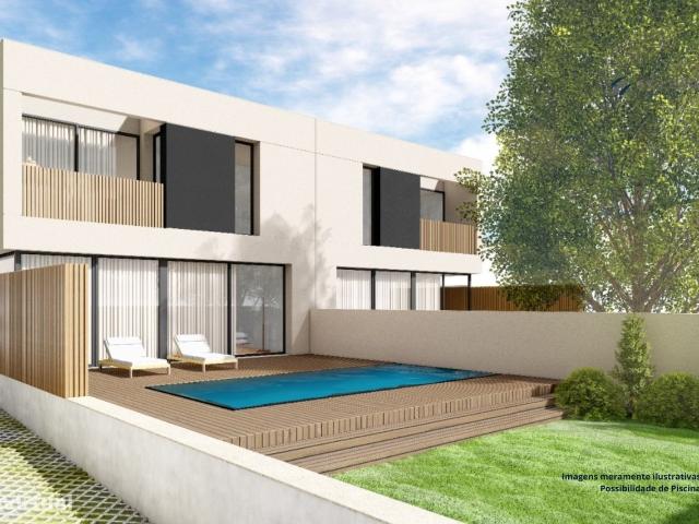 Moradia T4 em fase avanada de construo