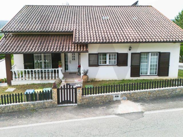 Moradia T4 em Larçã