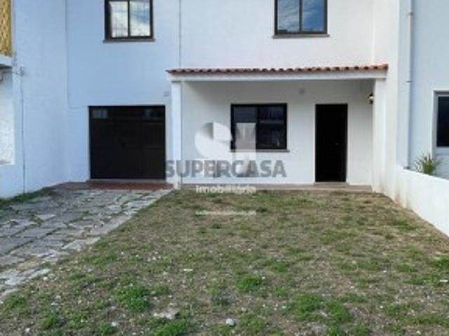 Moradia T4 em Lourinhã e Atalaia