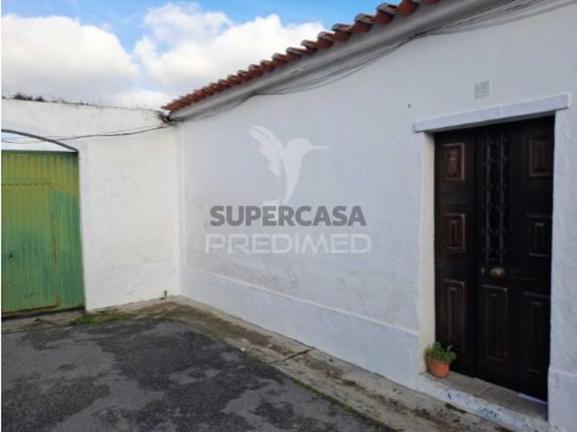 Moradia T3 em Pias