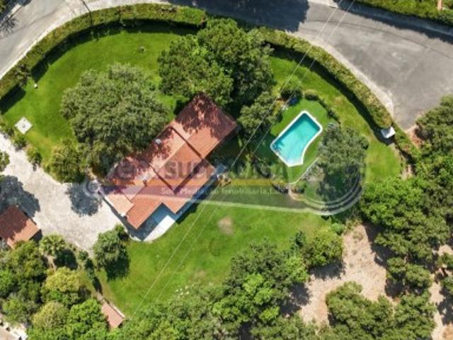 Moradia T4 em Santo Estevão STE068