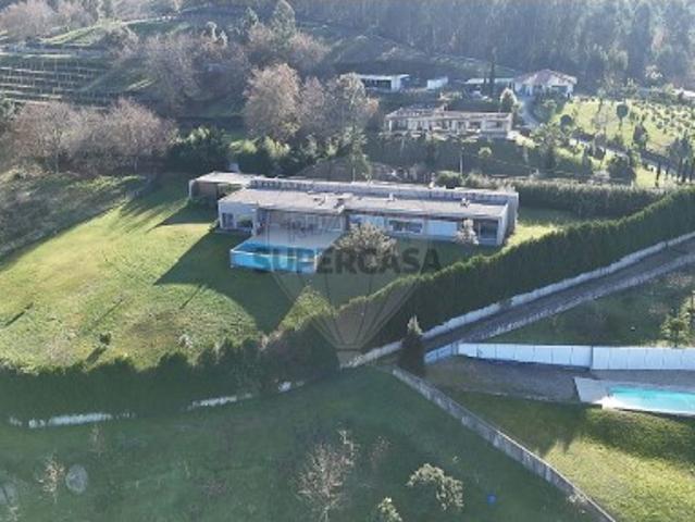 Moradia T4 em Souto Santa Maria, Souto São Salvador e Gondomar