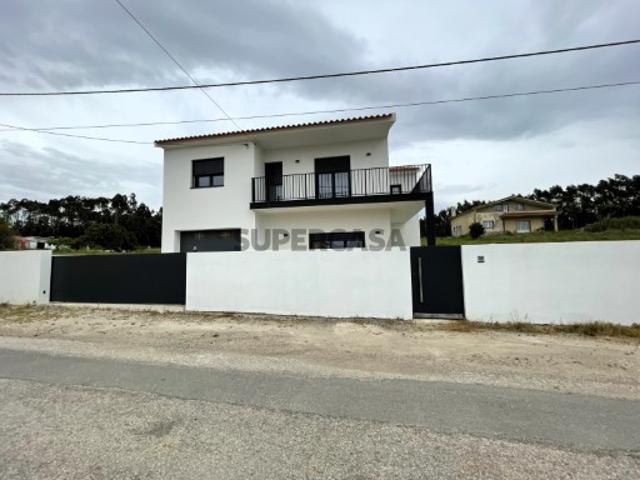 Moradia T4 em Torres Vedras