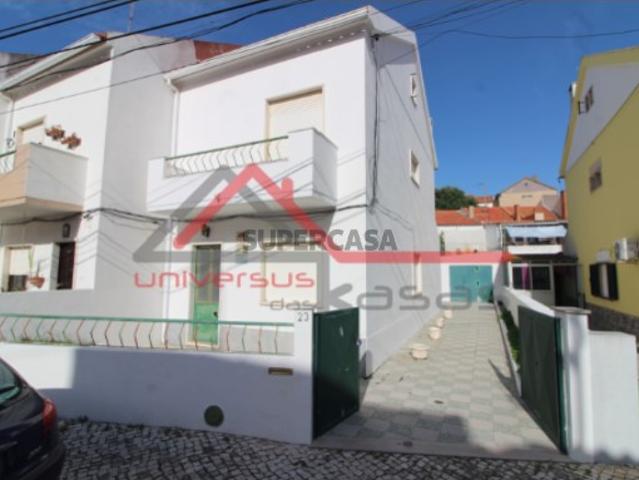 Moradia T4 em União das Freguesias de Setúbal