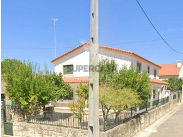 Moradia T4 em Zebreira e Segura