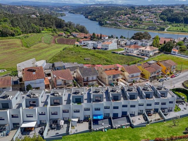 Moradia T4 Ermento | Gondomar