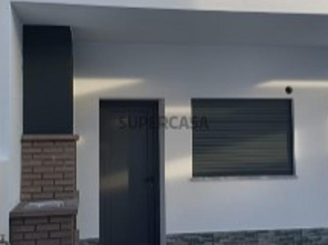 Moradia T4 Fernão Ferro