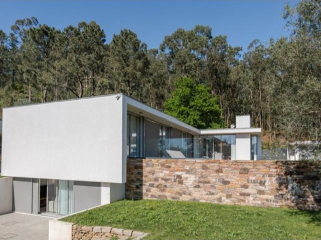 Moradia T4, Fornelos e Queijada, Ponte de Lima | BPI Expresso Imobiliário