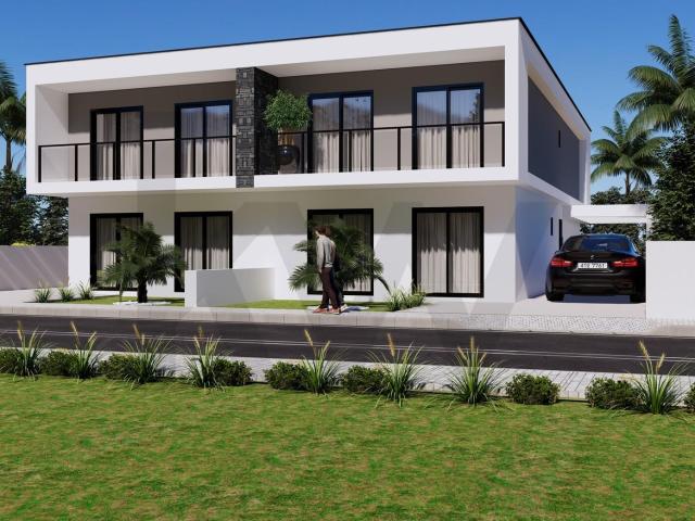 MORADIA T4 GEMINADA COM 3 SUÍTES E PISCINA