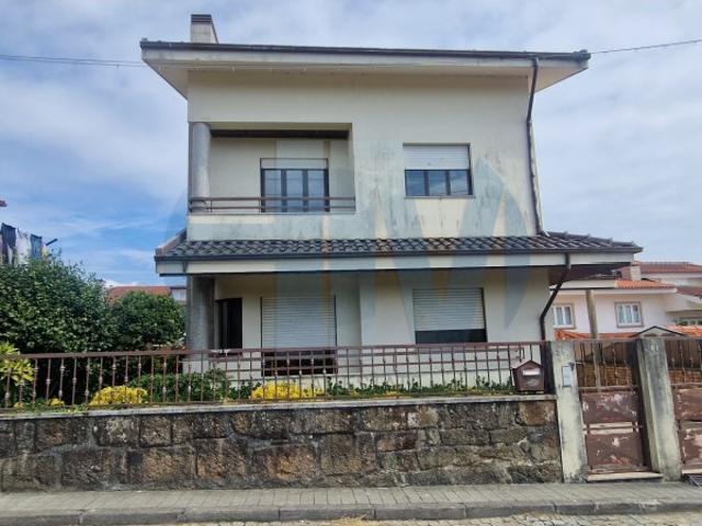 Moradia T4 Gondomar Valbom