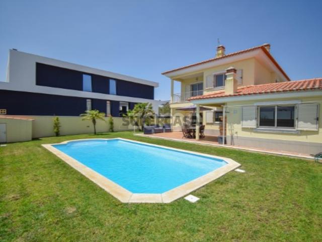 Moradia T4 isolada, Lote 500m2 Piscina