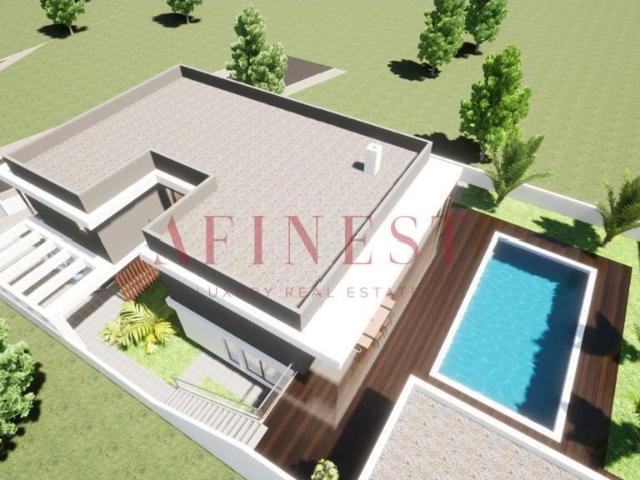 Moradia T4 Isolada | Nova com piscina | Quinta de Valadares. 270m² Corroios