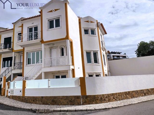 Moradia T4 junto ao mar, a 5 minutos do centro histórico da. 125m² Mafra