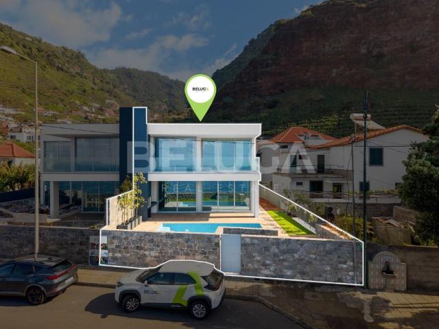 Moradia T4 Luxury || Madalena Do Mar Ponta Do Sol 219m² Madalena Do Mar