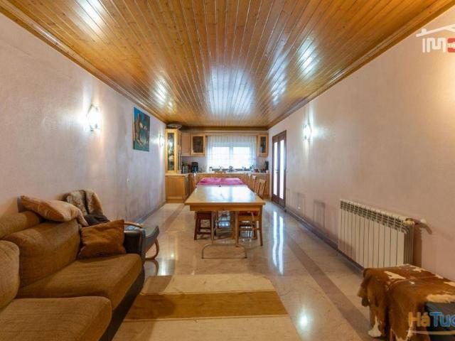 Moradia T4, Loureira | 26083751558
