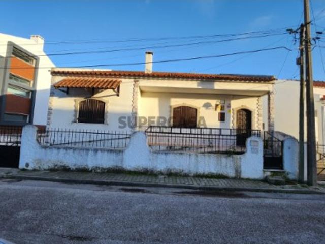 Moradia T4 Palhais