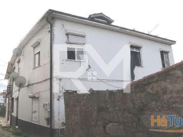 MORADIA T4 PARA REABILITAR | CAMPANHA, PORTO | 26084068997