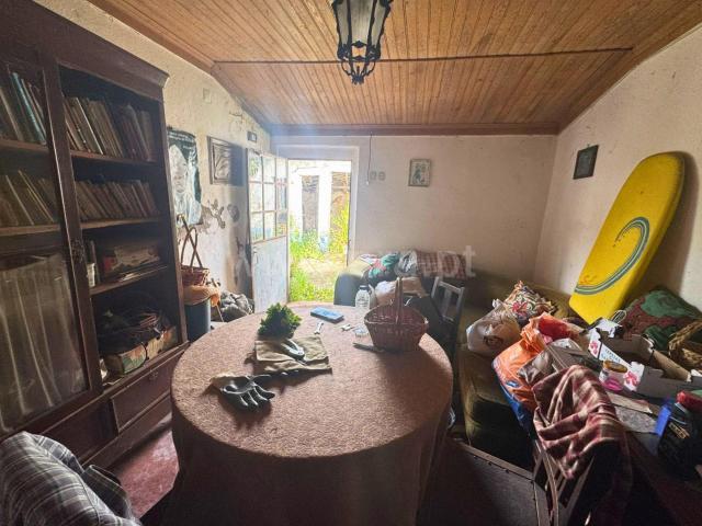 Moradia T4 para Recuperar Póvoa dos Três 60m² Abitureiras