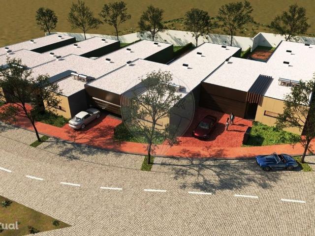 Moradia T4 para venda