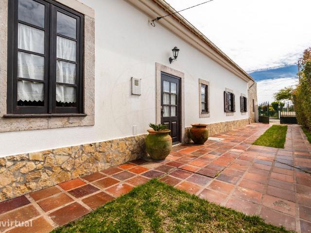 Moradia T4 para venda