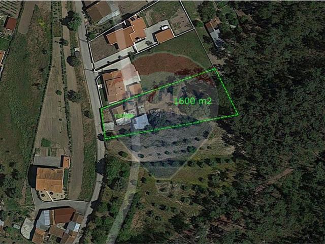 Moradia T4 para venda