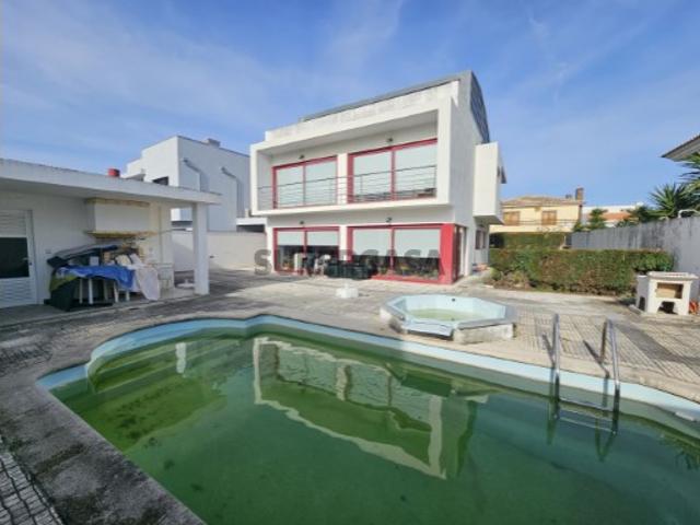 Moradia T4 para venda na quinta da Vista Alegre