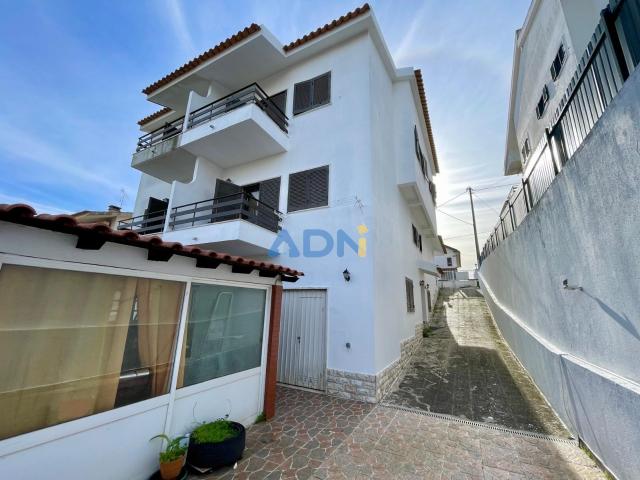 Moradia T4, Pontinha e Famões, Odivelas | BPI Expresso Imobiliário