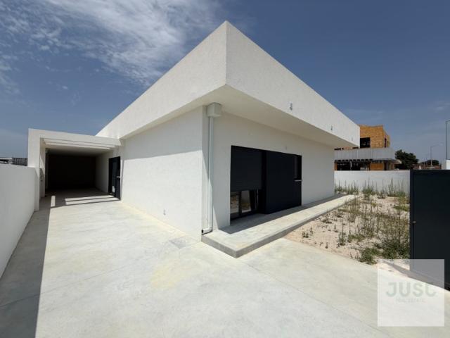 Moradia t4 pronta design e conforto