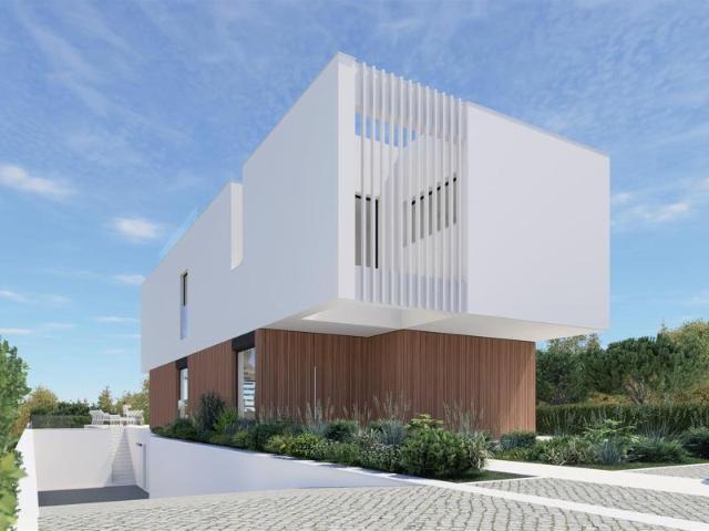 Moradia T4, Quarteira, Loulé | BPI Expresso Imobiliário