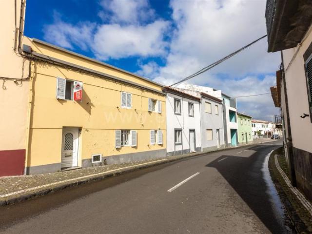 Moradia T4, Rosto de Cão São Roque, Ponta Delgada | BPI Expresso Imobiliário