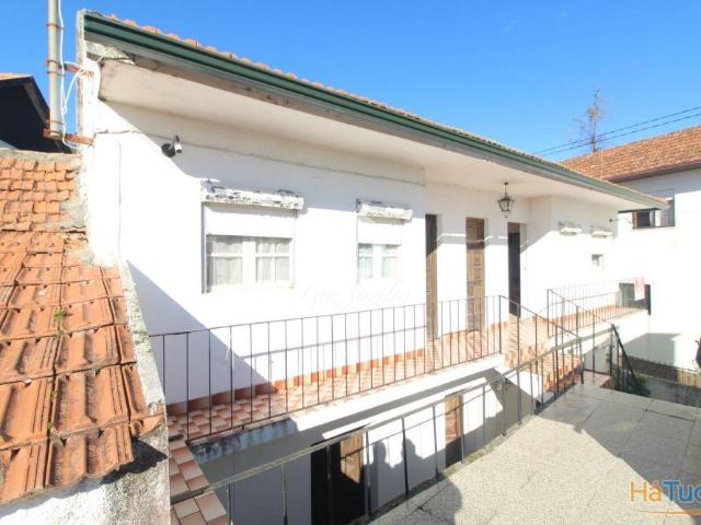 Moradia T4, situada em Ovil, Baião | 26084063300