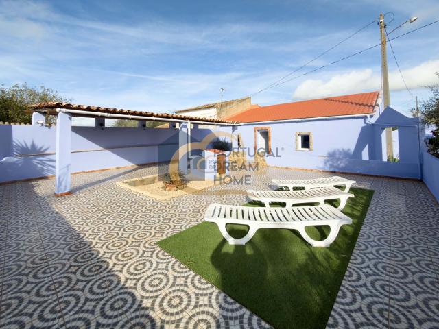 Moradia T4 totalmente remodelada, com piscina e terreno de 7.480 m² – Monte Branco, perto de São Bartolomeu de Messines