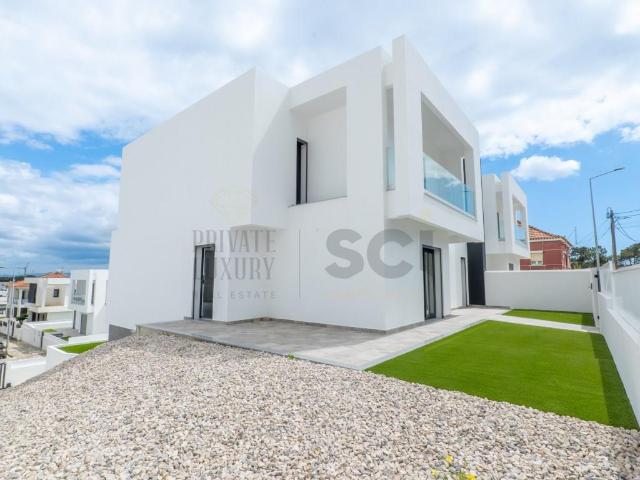 Moradia T4 | Vale MIlhaços 163m² Corroios