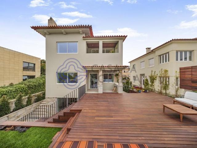 Moradia T4 venda 312m² Aldoar, Foz do Douro e Nevogilde
