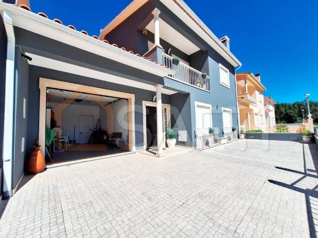 Moradia T4 Vila de Rei em excelente estado 0m² Vila De Rei