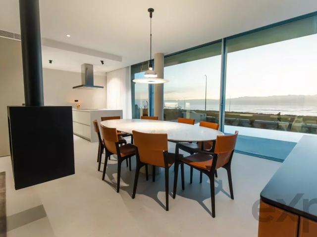 Moradia T4 Vista Mar Vila Nova de Gaia Porto 459m² Canidelo