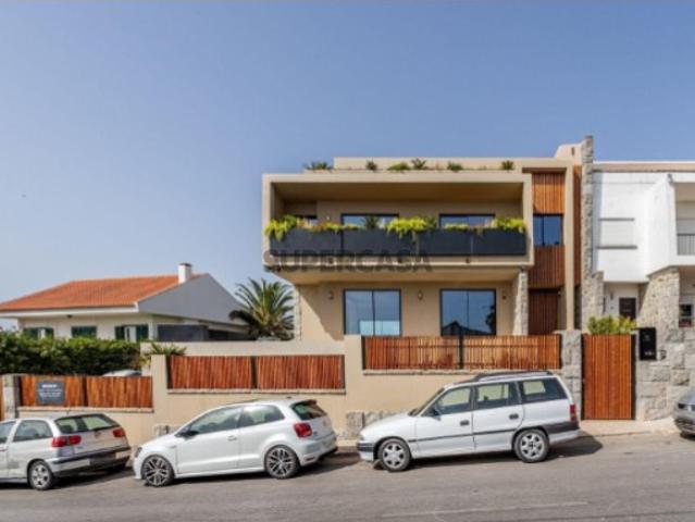 Moradia T4 + 1 com piscina, Parede, Cascais