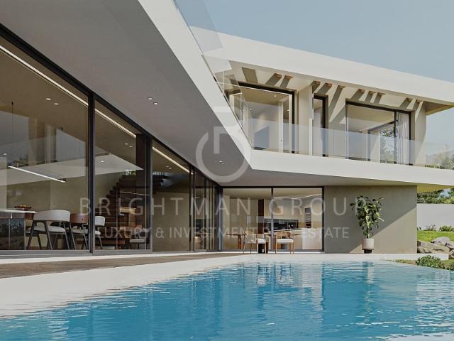Moradia T4 +1 com vista mar, nas Azenhas do Mar, Colares