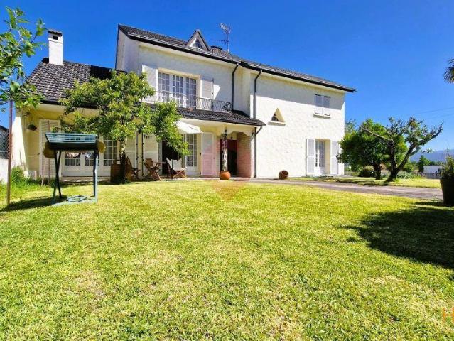 Moradia T4 | 26084091818