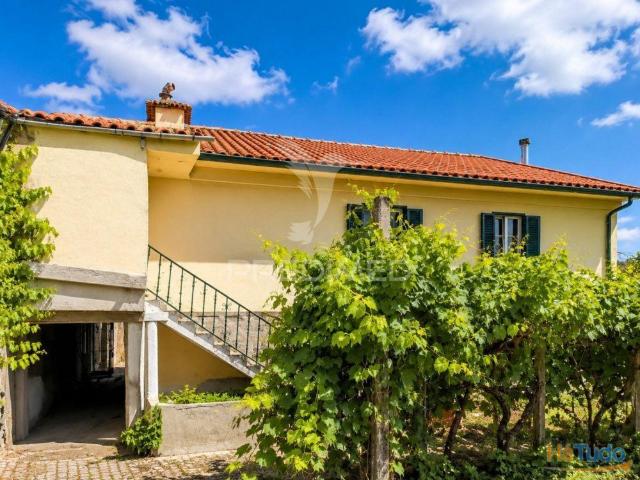 Moradia T5+1 em Codeceda, Vila Verde Braga | 26084094158