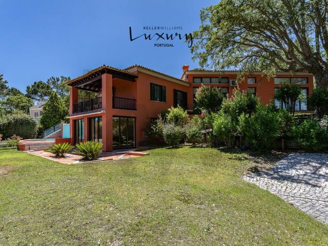 Moradia T5 na Quinta do Peru Golf & Country Club com Jardim e Piscina Privativa