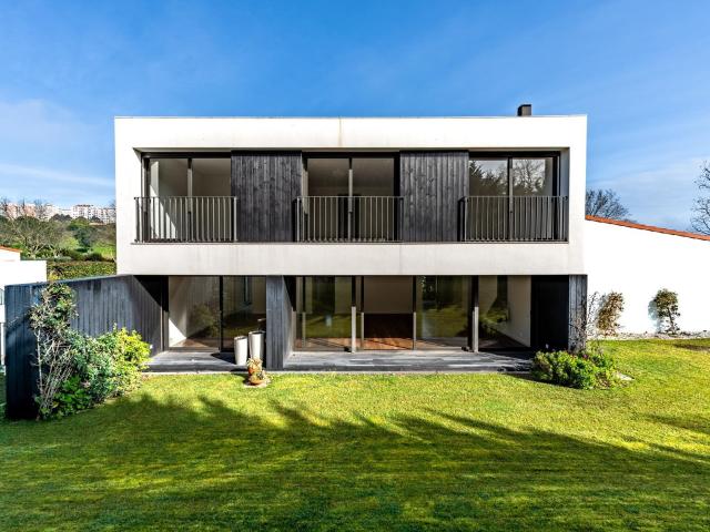 Moradia T5 no Oeiras Golf & Residence 244m² Porto Salvo e Barcarena