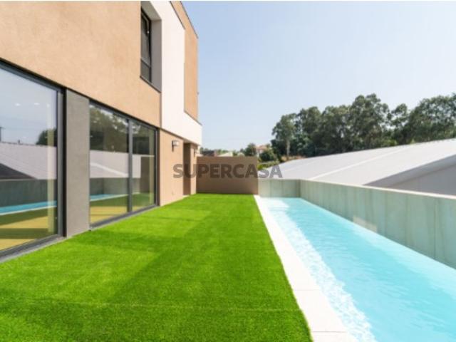 Moradia T5 | NOVA | Piscina