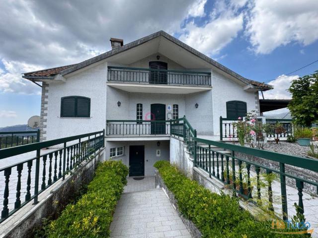Moradia T5 ? Oliveira de Frades | 26084072526