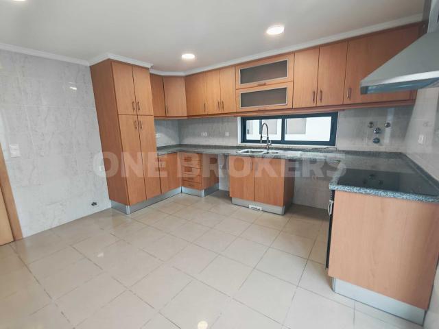 Moradia T5, Almada, Cova Da Piedade, Pragal e Cacilhas, Almada | BPI Expresso Imobiliário