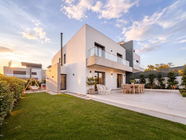 Moradia T5 c/ Jardim Relvado | Sintra 161m² Agualva e Mira Sintra