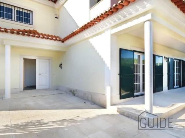 Moradia T5 Cascais 0m² Cascais e Estoril