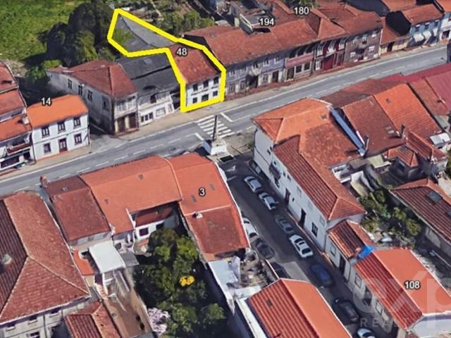 Moradia T5 Centro de Valongo/Porto 400m² Valongo