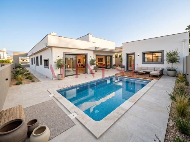 Moradia T5 Com 5 Suites Com Piscina Aquecida, Piso Radiante. 230m² Azeitão são lourenço e são simão