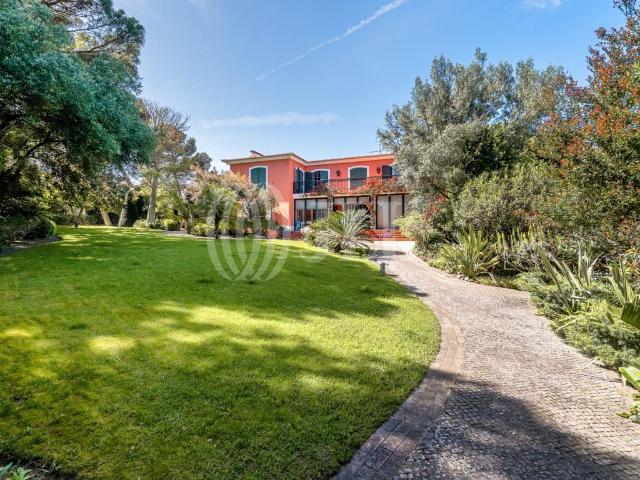 Moradia T5 com jardim e piscina em Cascais 0m² Cascais e Estoril